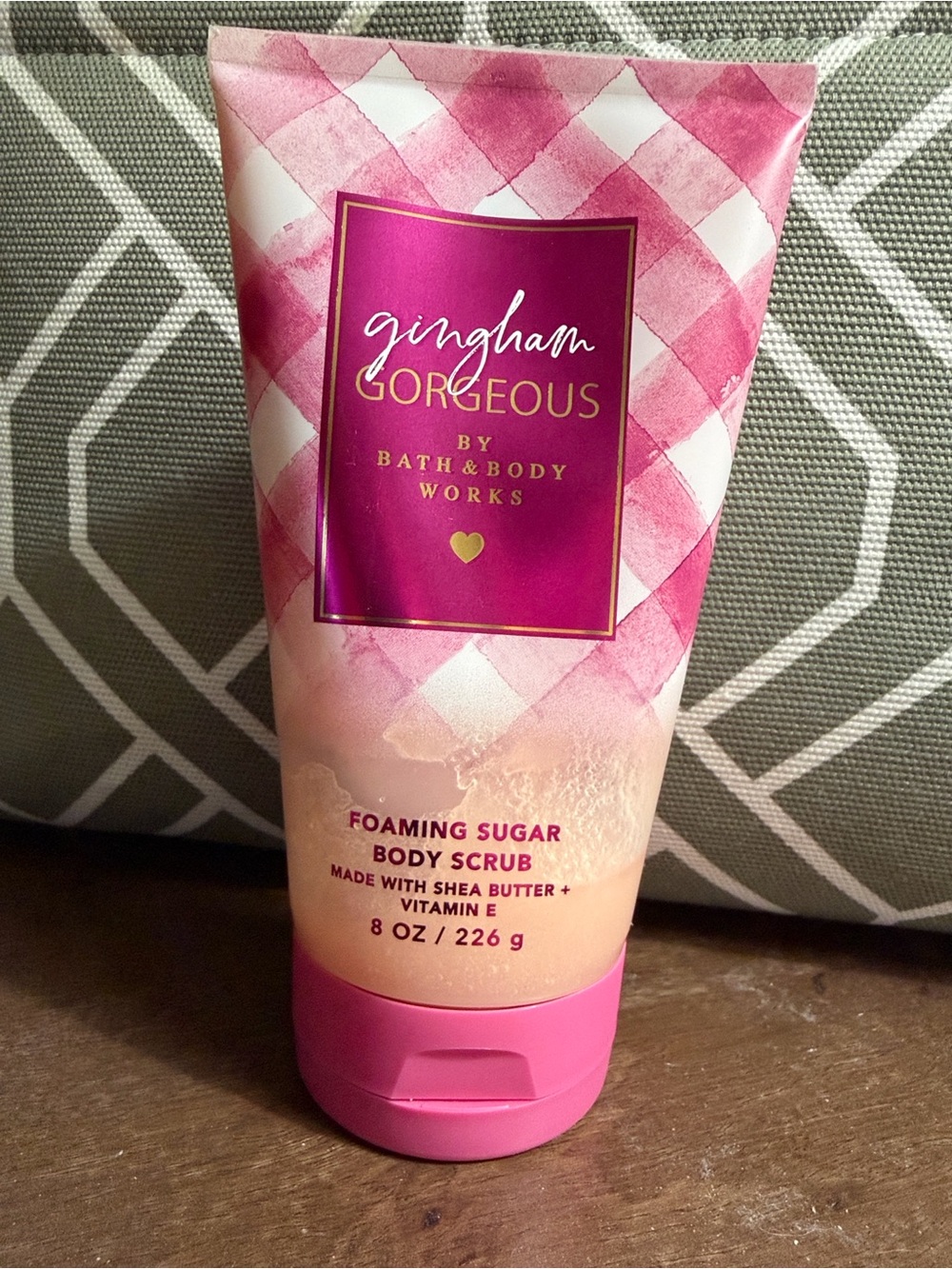 Bath & Body Works Gingham Gorgeous Foaming Sugar Body Scrub - Pink
